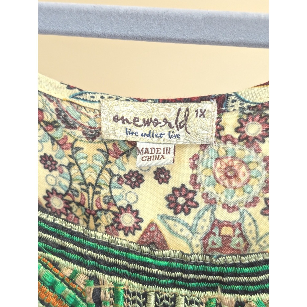 Boho Embroidered Peasant Blouse 1x Ornate Tribal Medallion Festival Hippie 60's - Picture 4 of 14